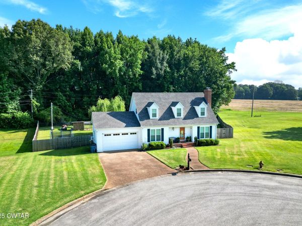 93 Jaycee Cove, Bells, TN 38006