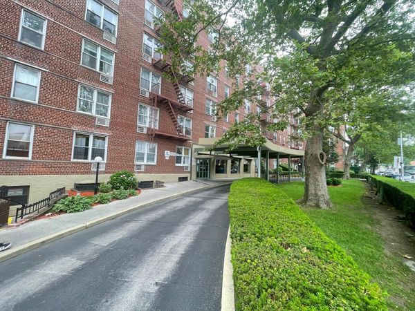 59-30 108th Street, Unit 2JJ, Corona, NY 11368