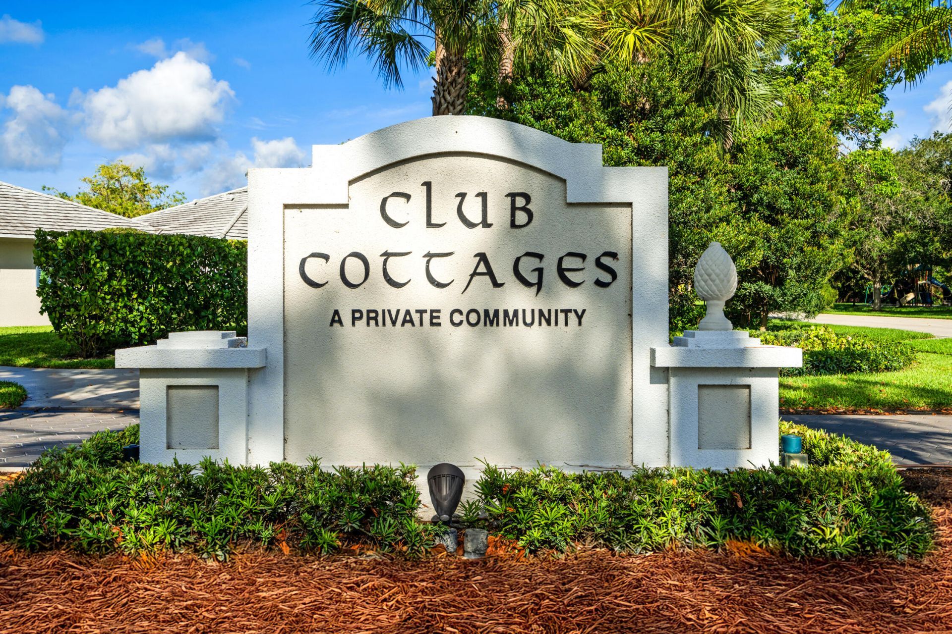 615 Club Drive, Palm Beach Gardens, FL 33418 Photo