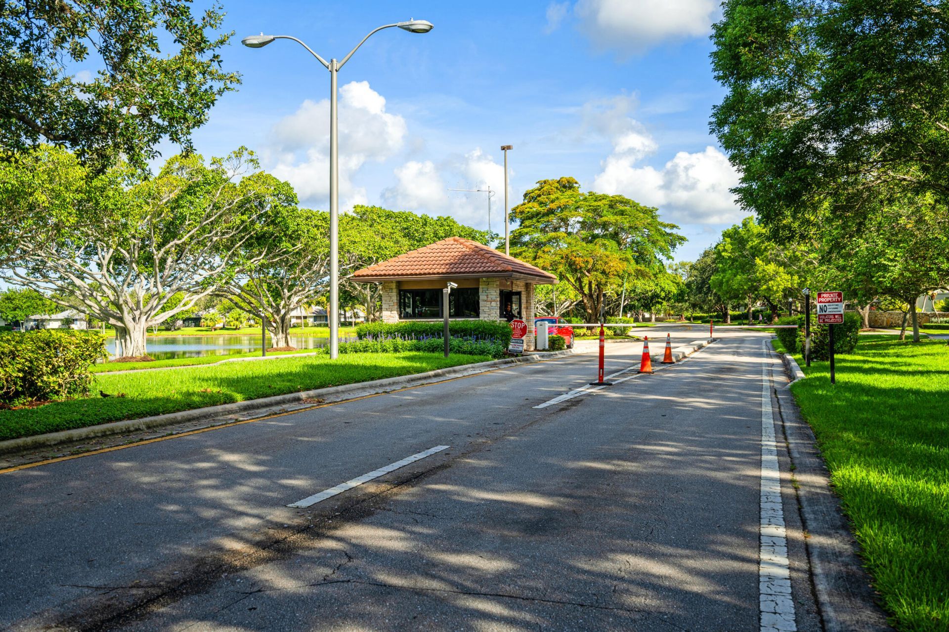 615 Club Drive, Palm Beach Gardens, FL 33418 Photo