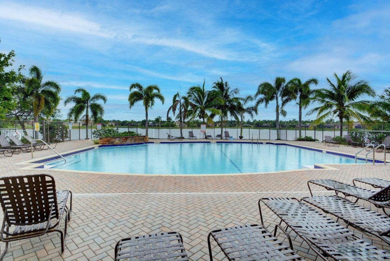 1282 Pebble Ridge Lane, West Palm Beach, FL 33411 Photo