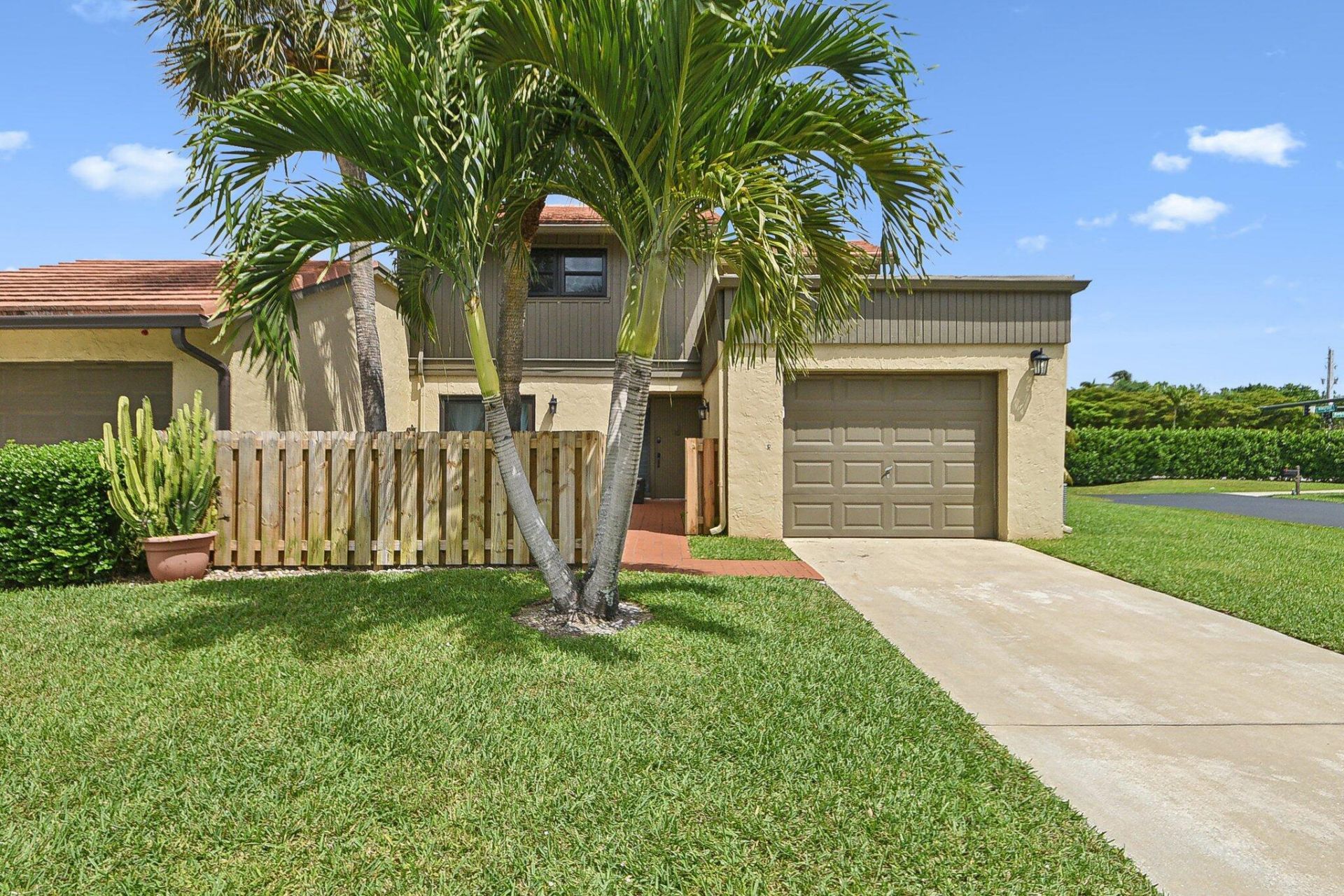 11063 Oakdale Road, Boynton Beach, FL 33437 Photo
