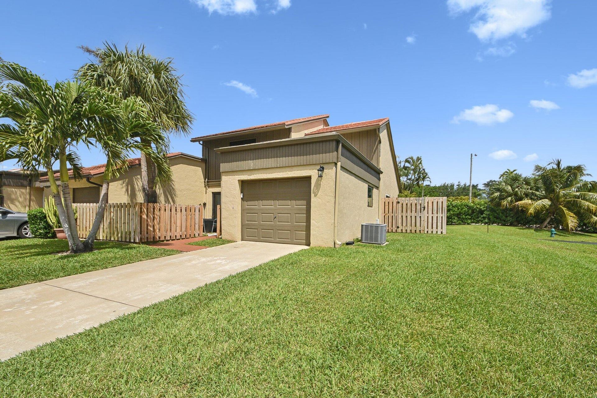 11063 Oakdale Road, Boynton Beach, FL 33437 Photo