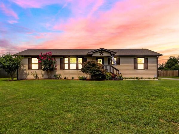 2672 Lansing Switch Road, Longview, TX 75602