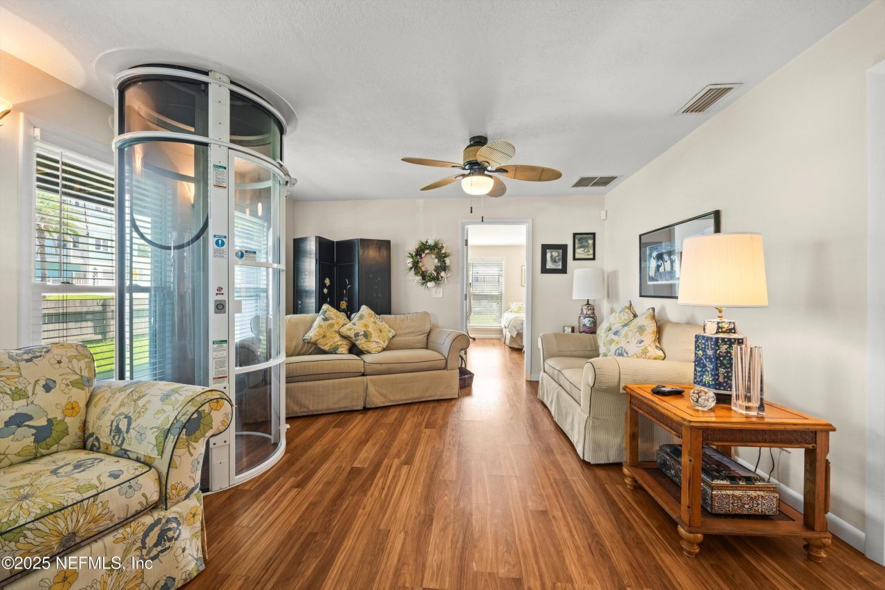 90 Zamora Street, Vilano Beach, FL 32084 Photo