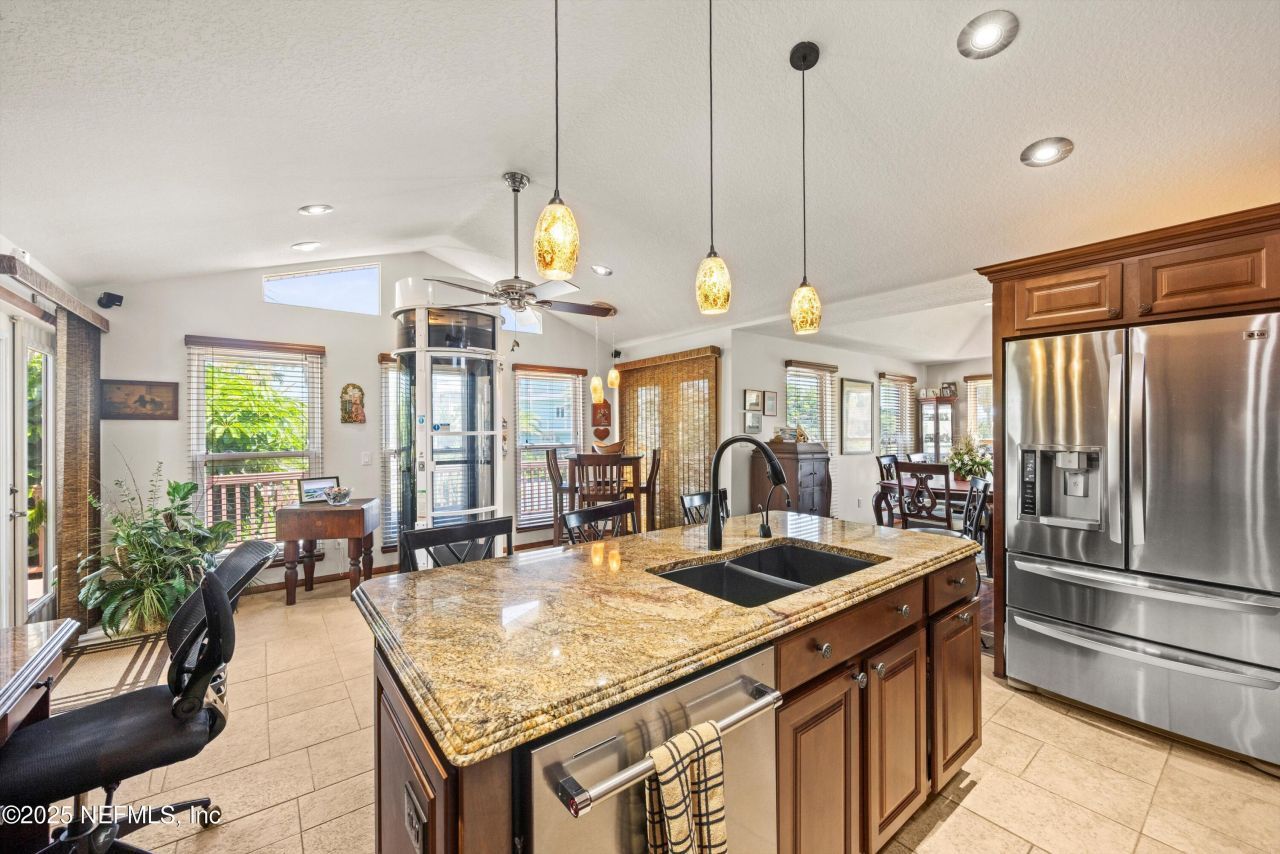 90 Zamora Street, Vilano Beach, FL 32084 Photo