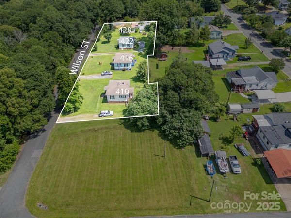 422 Wilson Street, Mount Holly, NC 28120