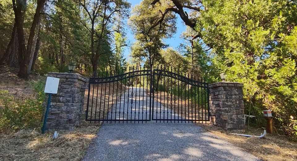 12226 Pine Cone Cir, Grass Valley, CA 95945 Photo