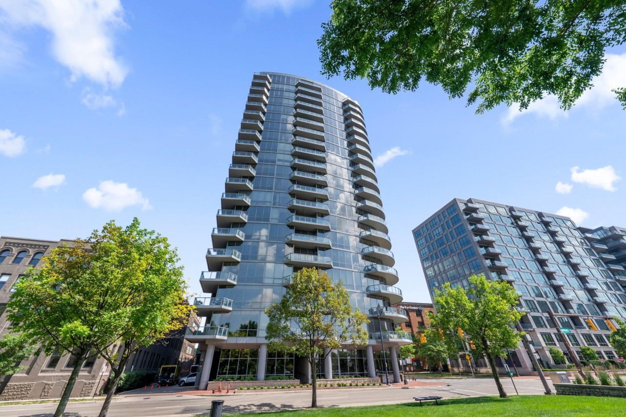 300 W Spring Street, Unit 404, Columbus, OH 43215 Main Photo