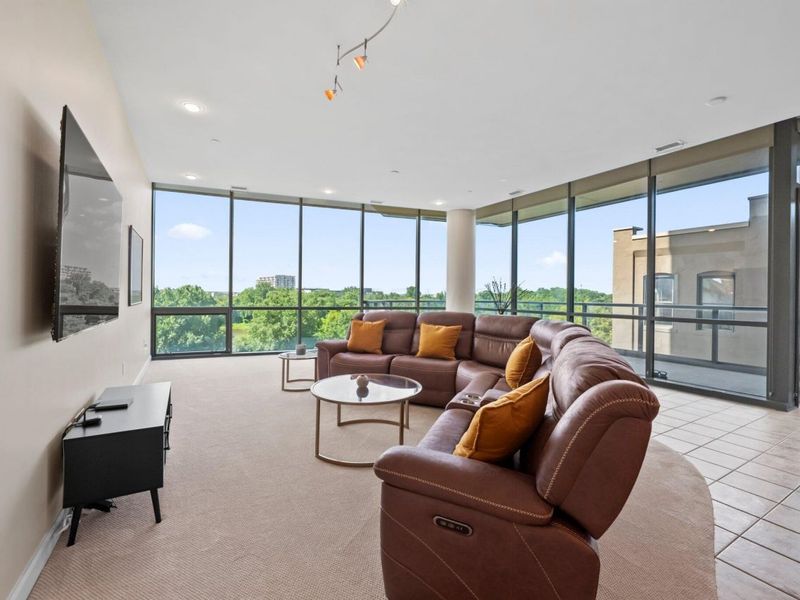 300 W Spring Street, Unit 404, Columbus, OH 43215 Photo 6