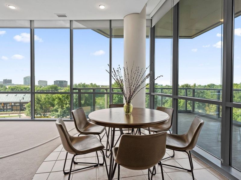 300 W Spring Street, Unit 404, Columbus, OH 43215 Photo 8