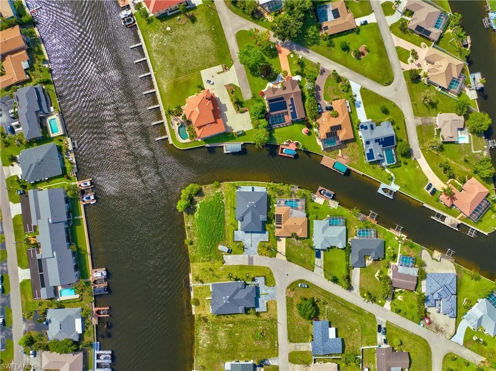 3802 SE 12th Ave, Cape Coral, FL 33904 Photo