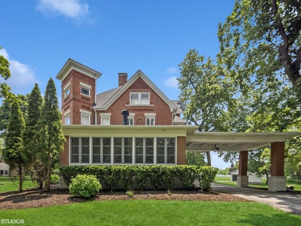 31w141 Army Trail Road, Wayne, IL 60184