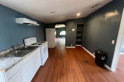 810 Kinlaw Ln. photo 4