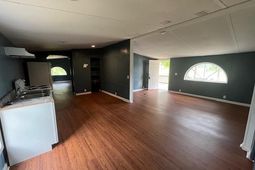 810 Kinlaw Ln. photo 4