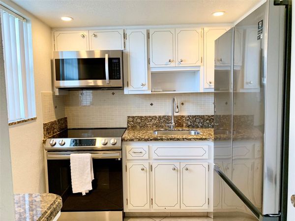 6550 Winfield Boulevard, Unit 105, Margate, FL 33063
