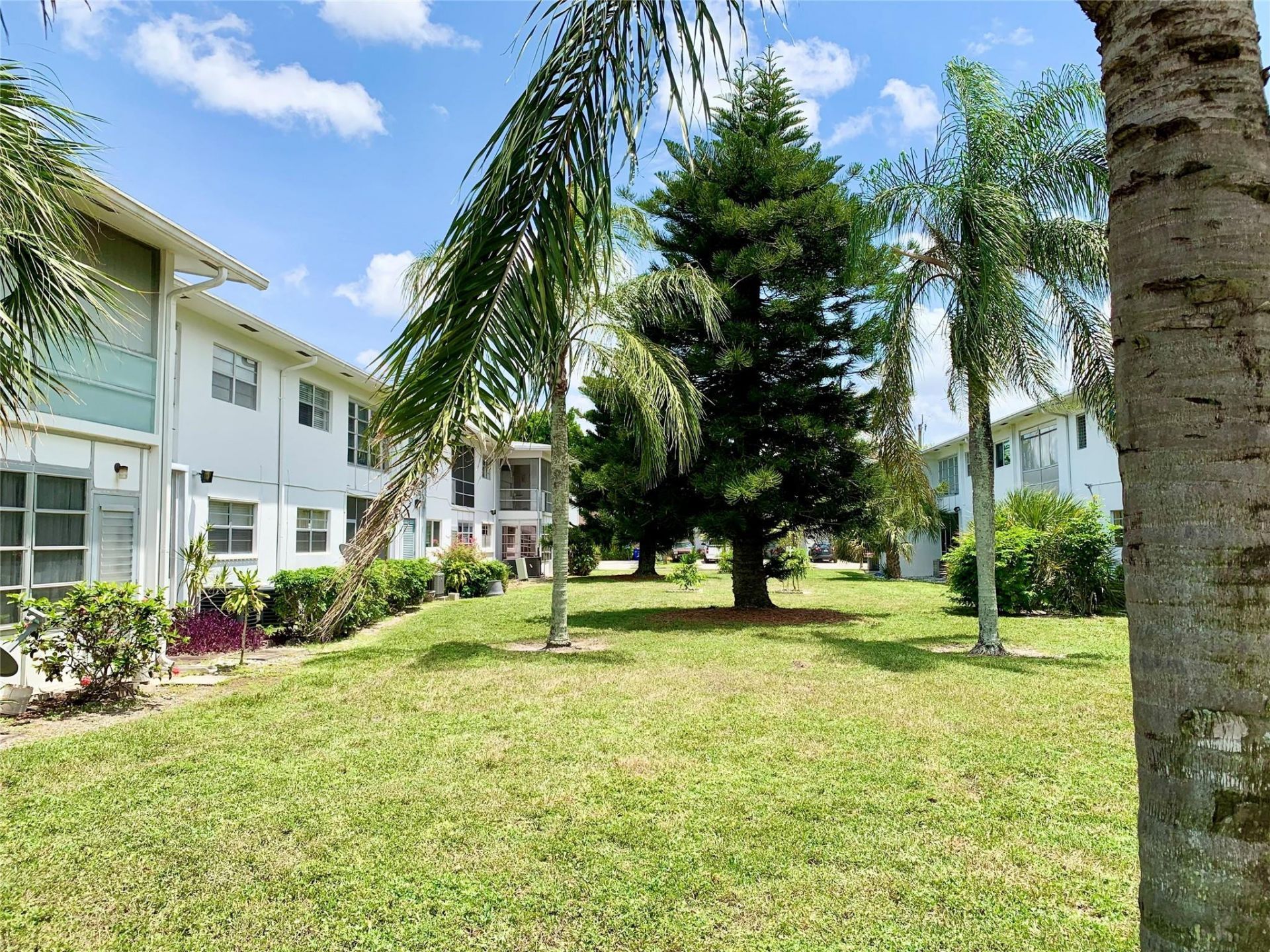 6550 Winfield Boulevard, Unit 105, Margate, FL 33063 Photo