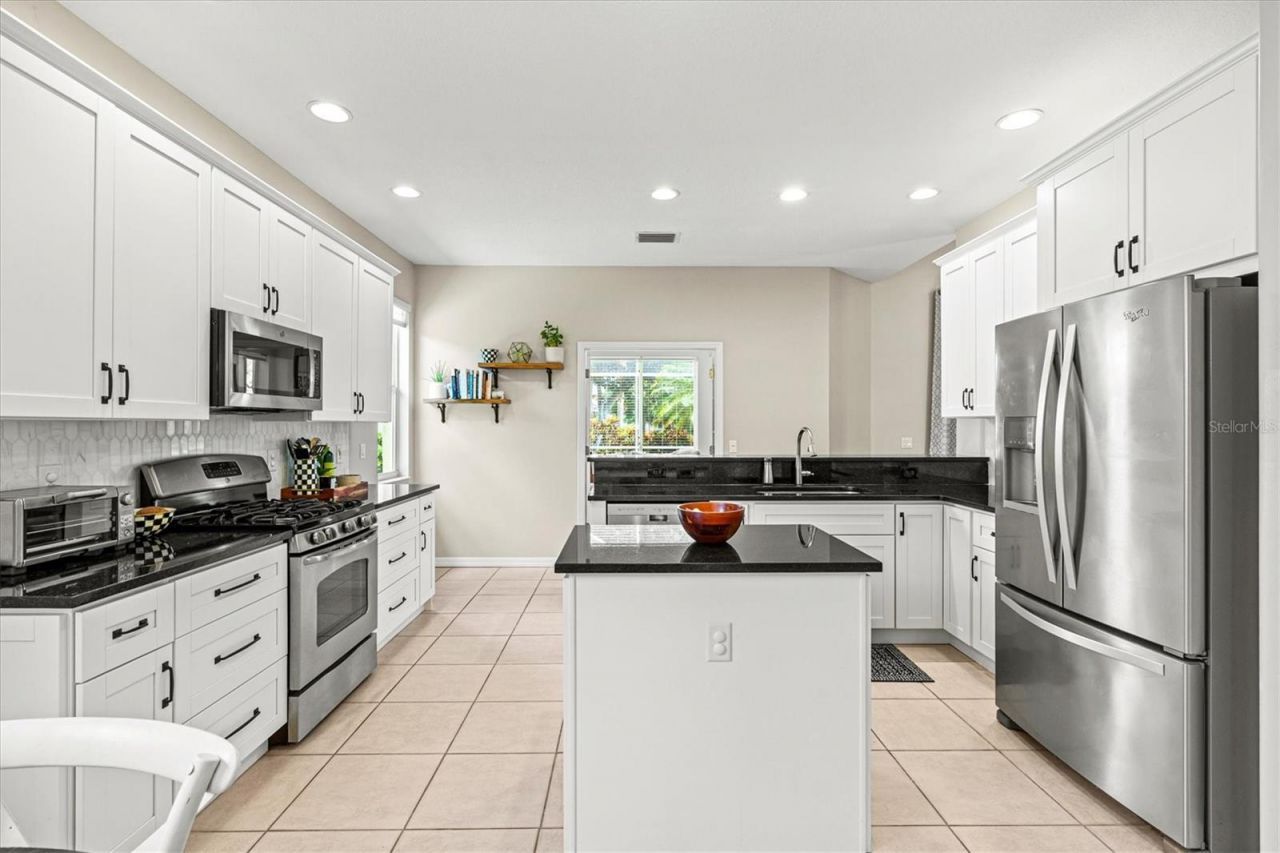 6216 Donnington Court, Sarasota, FL 34238 Photo