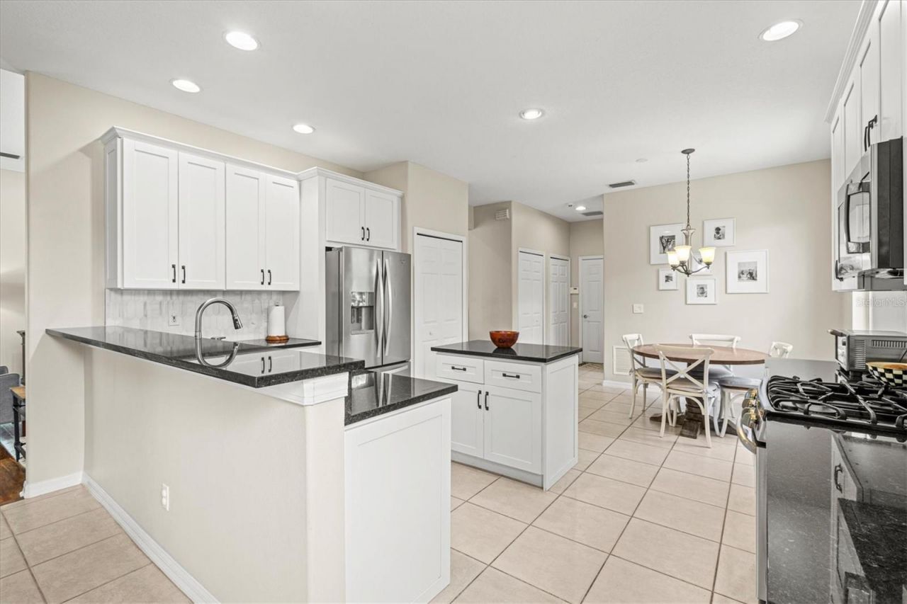 6216 Donnington Court, Sarasota, FL 34238 Photo