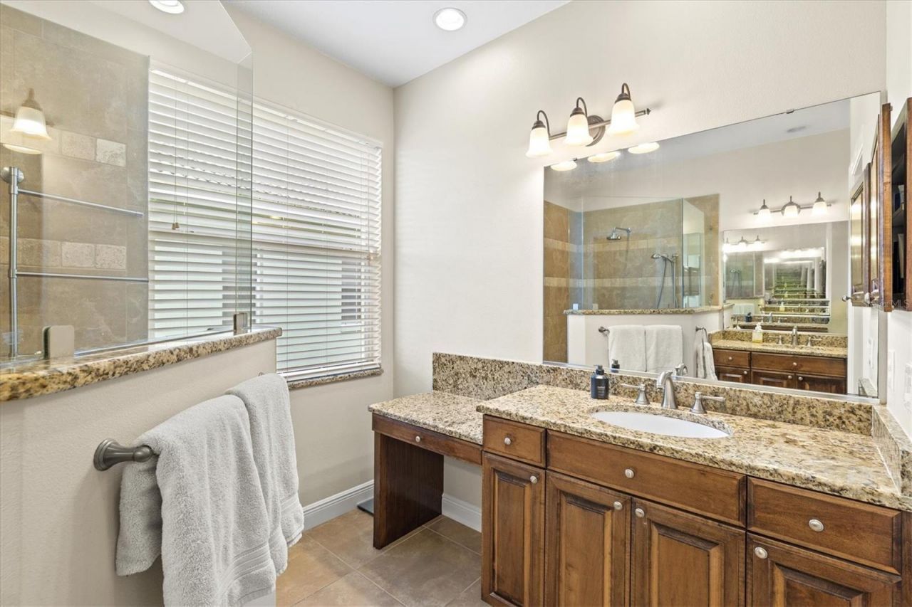 6216 Donnington Court, Sarasota, FL 34238 Photo