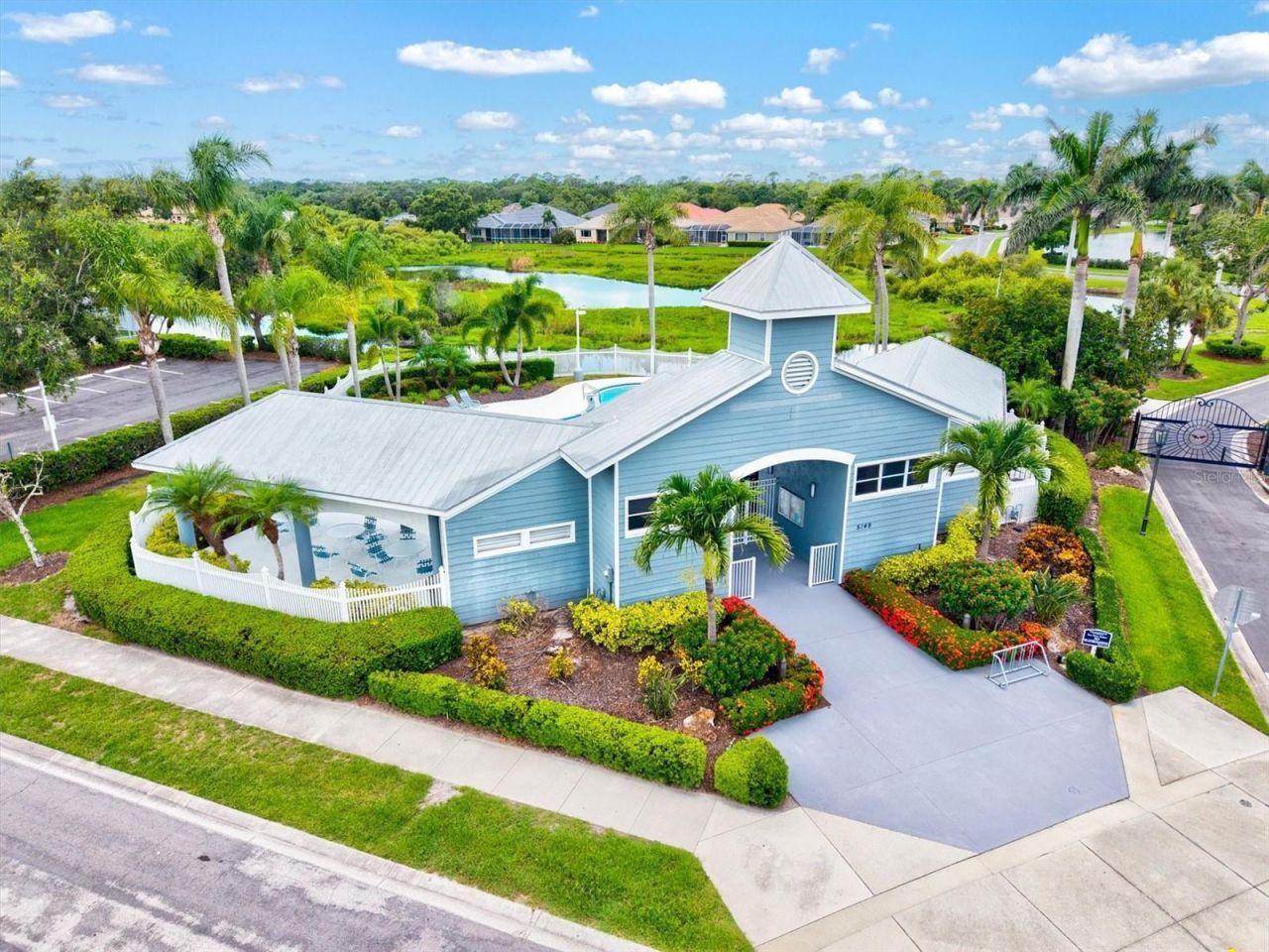 6216 Donnington Court, Sarasota, FL 34238 Photo