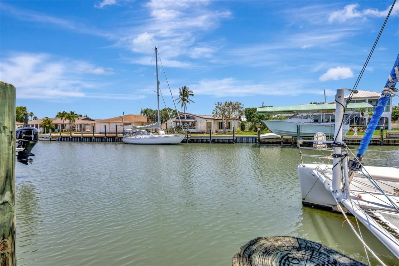 217 Marina Drive, Hutchinson Island, FL 34949 Photo