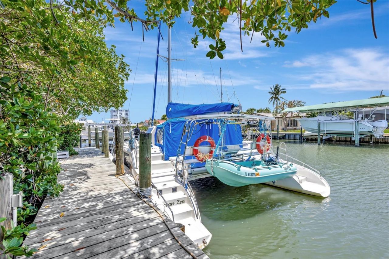 217 Marina Drive, Hutchinson Island, FL 34949 Photo