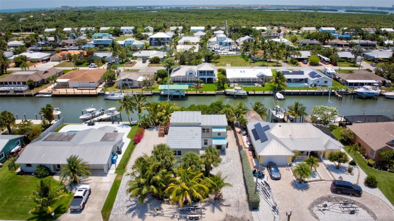 217 Marina Drive, Hutchinson Island, FL 34949 Photo