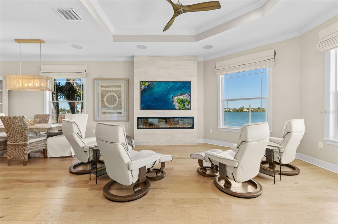 7815 9th Avenue S, Saint Petersburg, FL 33707 Photo