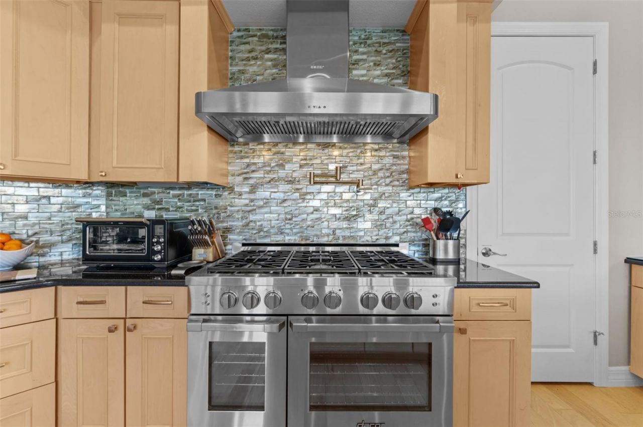 7815 9th Avenue S, Saint Petersburg, FL 33707 Photo