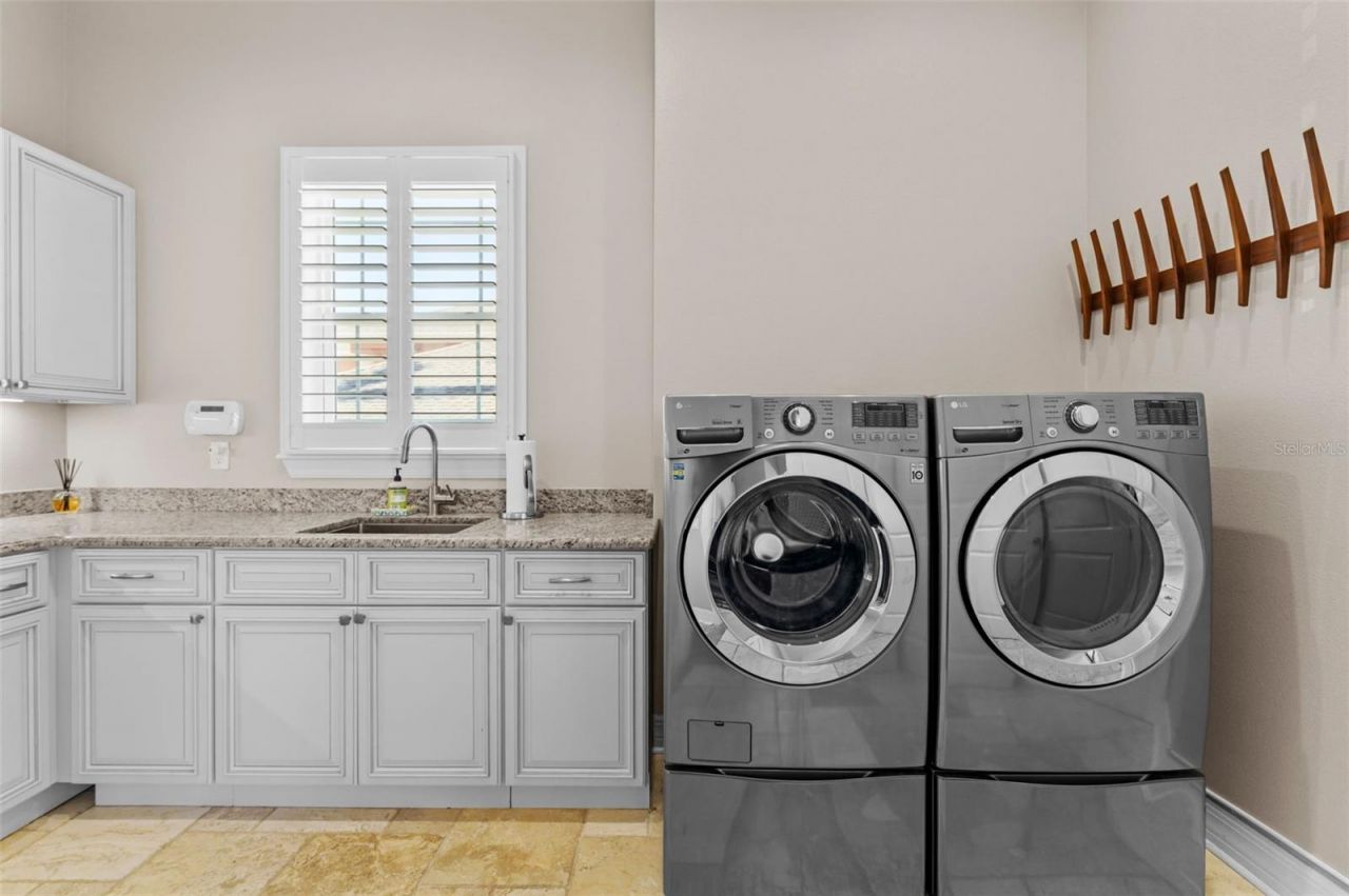 7815 9th Avenue S, Saint Petersburg, FL 33707 Photo