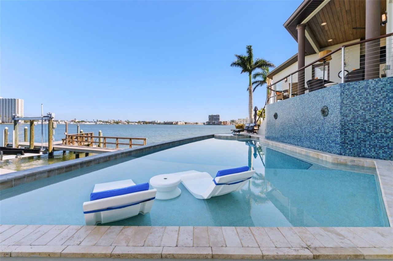 7815 9th Avenue S, Saint Petersburg, FL 33707 Photo