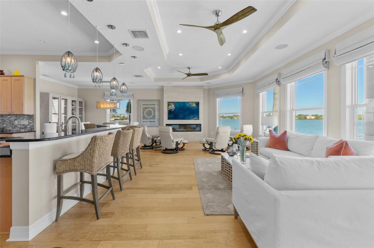 7815 9th Avenue S, Saint Petersburg, FL 33707 Photo