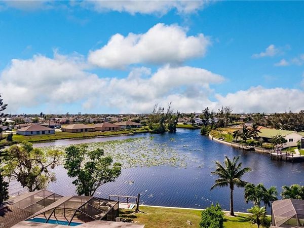 3042 SW 10th PL, CAPE CORAL, FL 33914