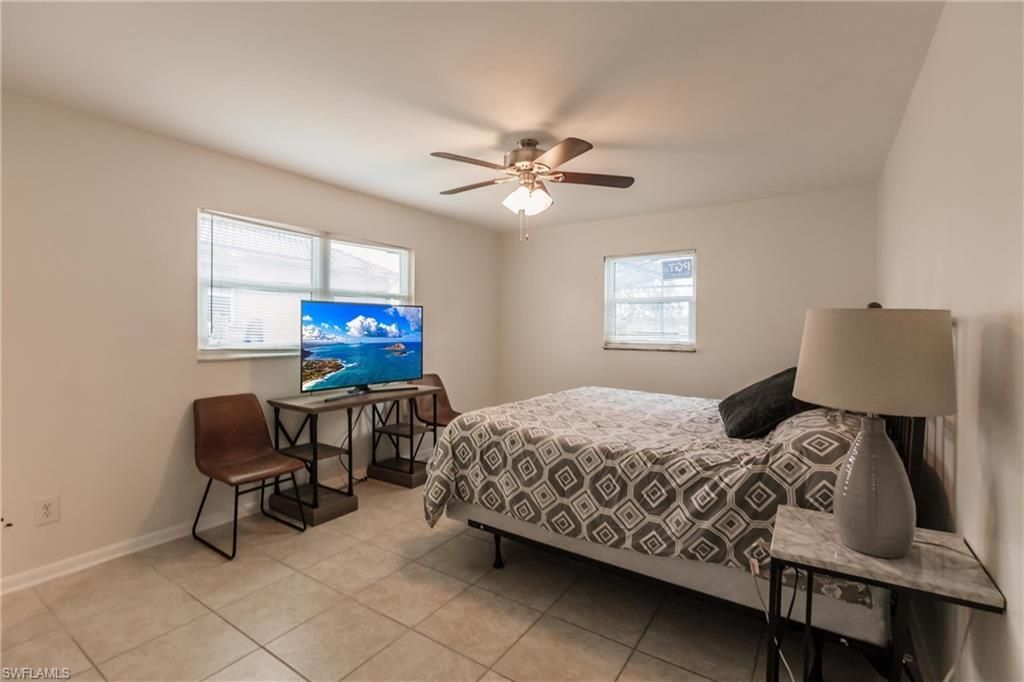 3042 SW 10th Pl, Cape Coral, FL 33914 Photo