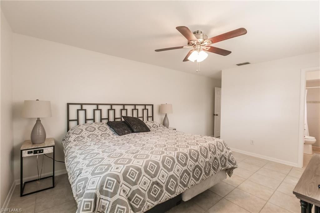 3042 SW 10th Pl, Cape Coral, FL 33914 Photo