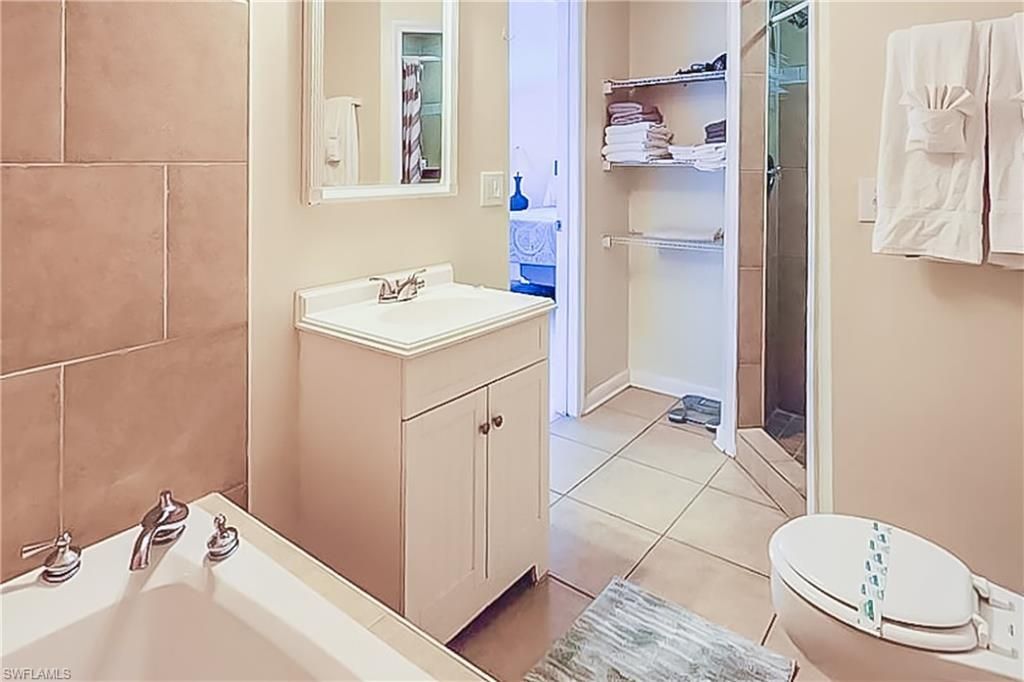 3042 SW 10th Pl, Cape Coral, FL 33914 Photo