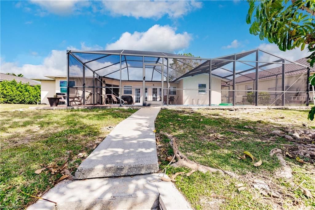 3042 SW 10th Pl, Cape Coral, FL 33914 Photo