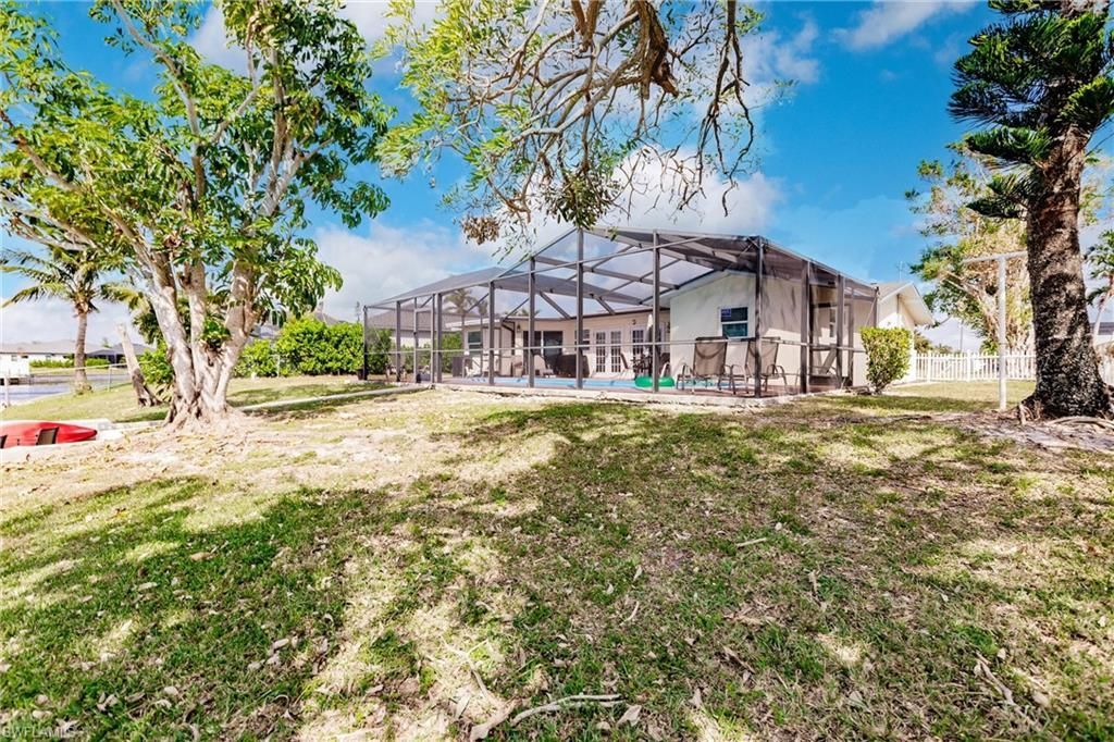 3042 SW 10th Pl, Cape Coral, FL 33914 Photo