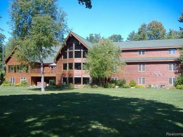 355 W Mannsiding Road, Harrison, MI 48625