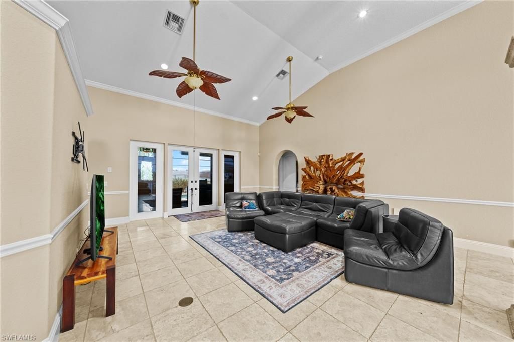 4007 Surfside Blvd, Cape Coral, FL 33914 Photo