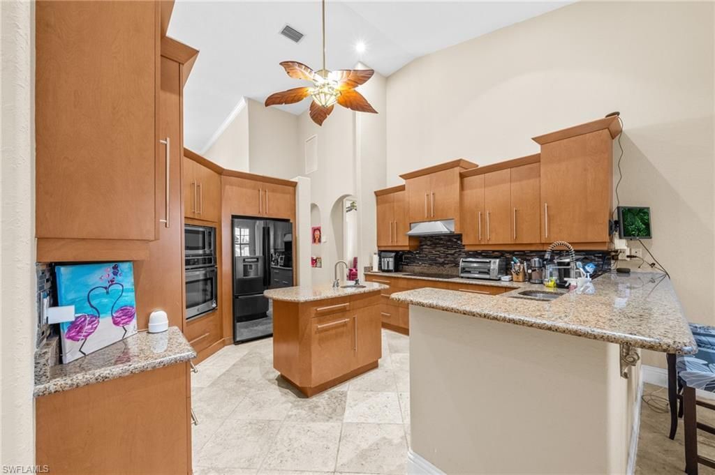 4007 Surfside Blvd, Cape Coral, FL 33914 Photo