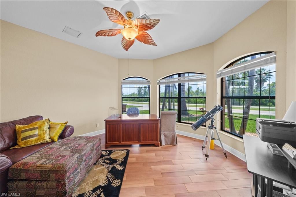 4007 Surfside Blvd, Cape Coral, FL 33914 Photo