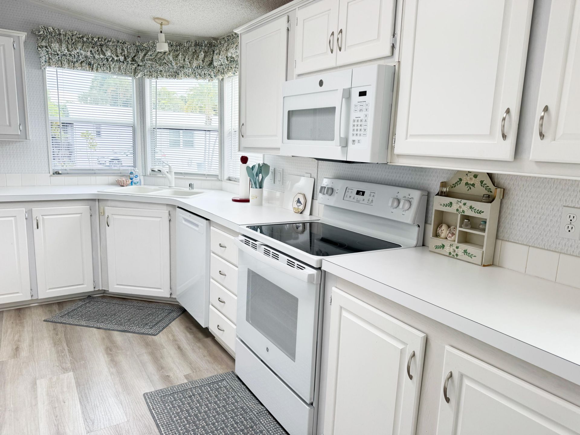 204 Mallard U Drive, Unit U, Briny Breezes, FL 33435 Photo