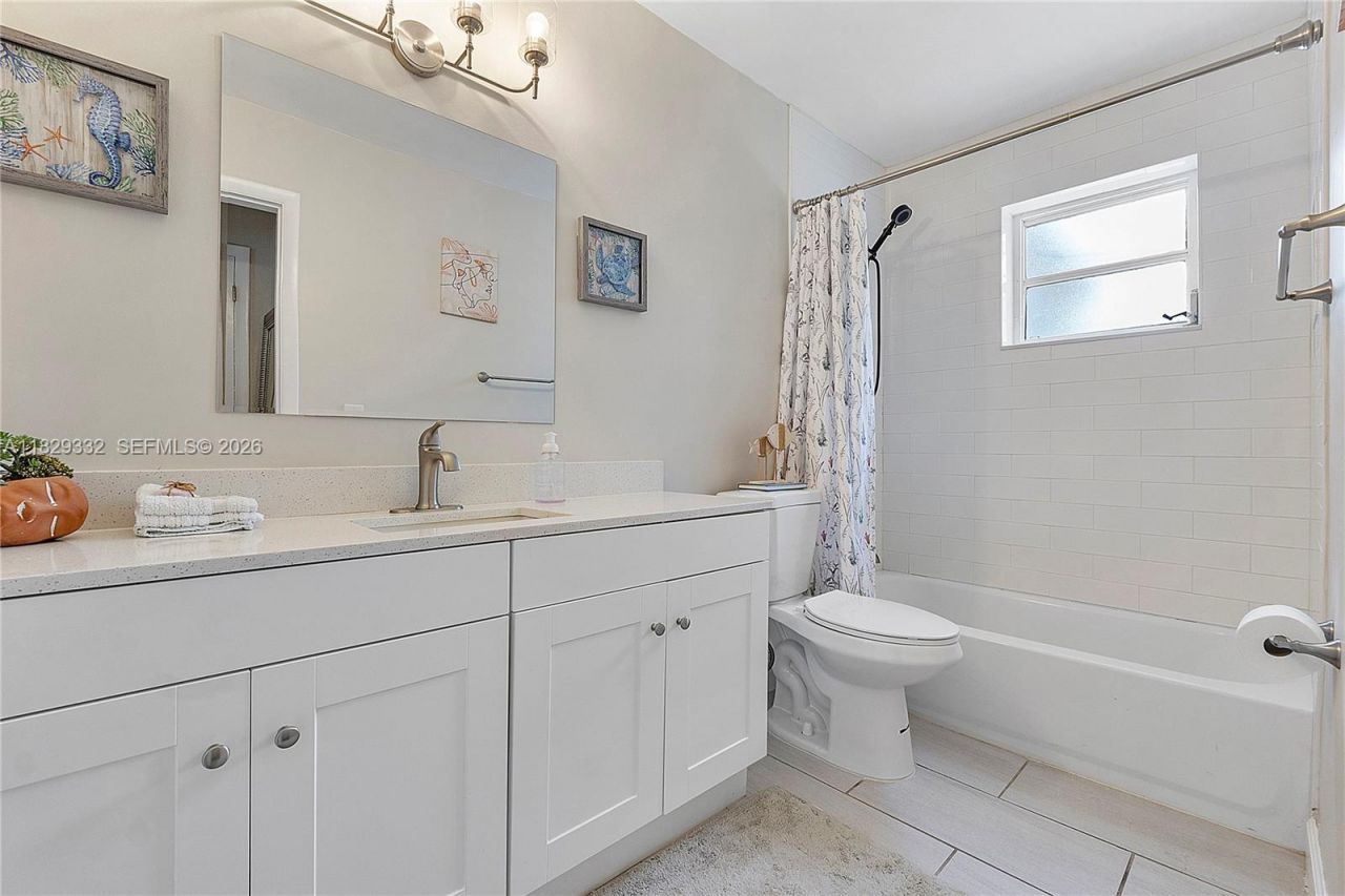 3301 NW 42nd St, Lauderdale Lakes, FL 33309 Photo