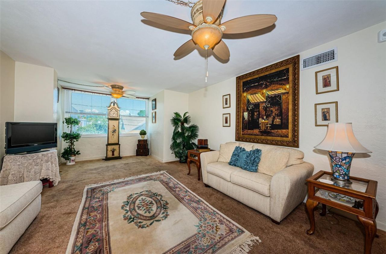 841 4th Avenue N, Unit 21, Saint Petersburg, FL 33701 Photo