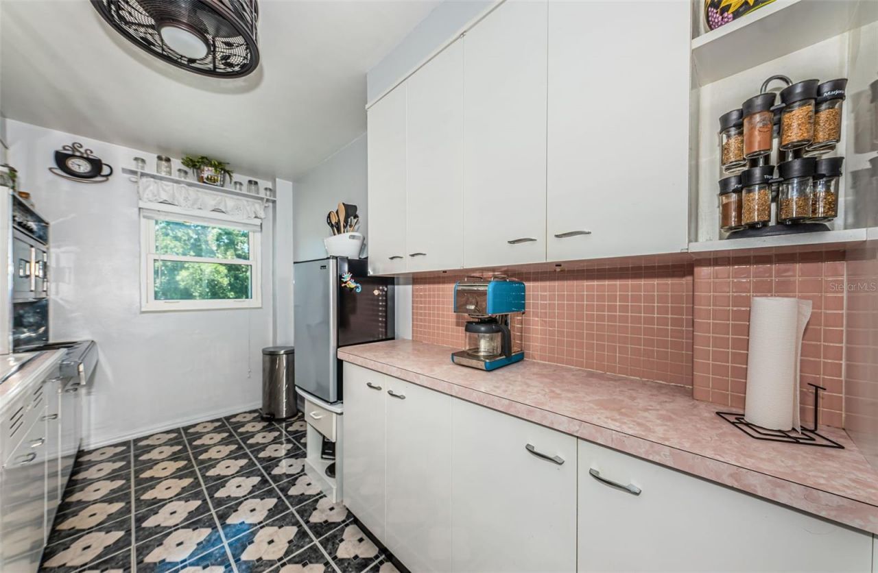 841 4th Avenue N, Unit 21, Saint Petersburg, FL 33701 Photo