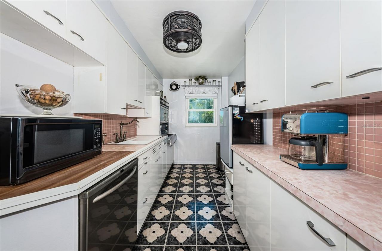 841 4th Avenue N, Unit 21, Saint Petersburg, FL 33701 Photo
