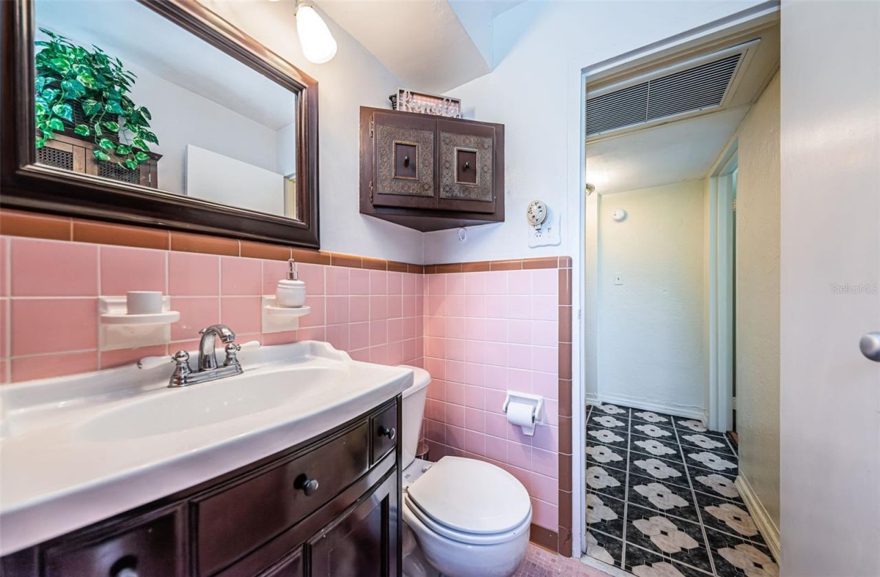 841 4th Avenue N, Unit 21, Saint Petersburg, FL 33701 Photo