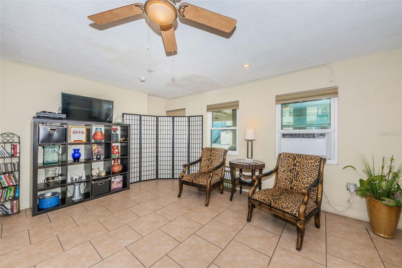 841 4th Avenue N, Unit 21, Saint Petersburg, FL 33701 Photo